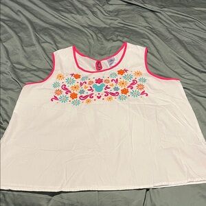 Disney Embroidered top WDW Mexico Pavilion